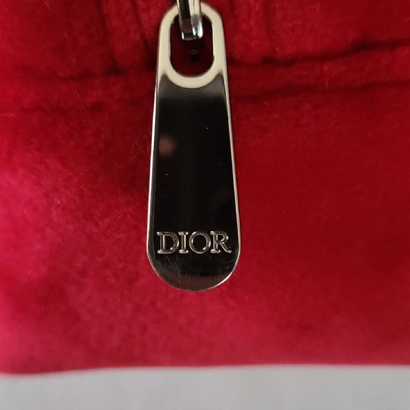 Dior Scarlet Velvet Pouch with Metallic Accent - Picture 2 of 6
